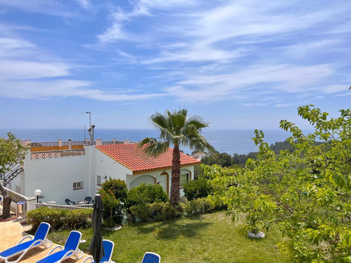 Apartamentos Famara Lloret de Mar Dış mekan fotoğraf