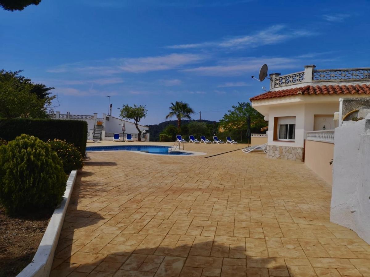 Apartamentos Famara Lloret de Mar Dış mekan fotoğraf